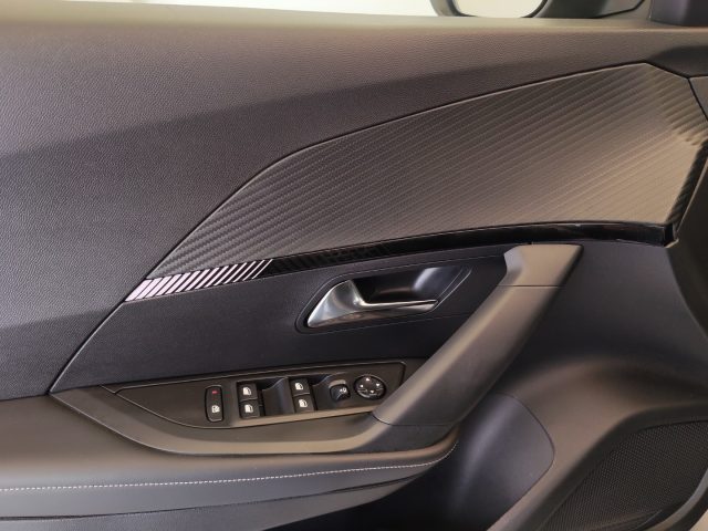 Peugeot 2008 PureTech 130 S&S Allure, del 2025, 22.500 km, in vendita a Resana (TV)
