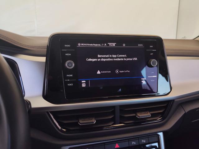 Volkswagen T-Roc 2.0 TDI SCR 150 CV DSG Life, del 2024, 37.500 km, in vendita a Resana (TV)