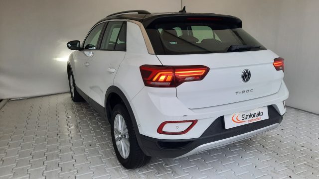 Volkswagen T-Roc 2.0 TDI SCR 150 CV DSG Life, del 2023, 81.640 km, in vendita a Resana (TV)