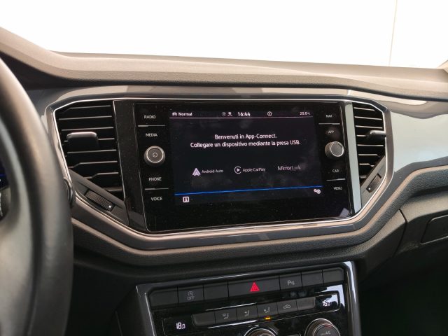 Volkswagen T-Roc 2.0 TDI SCR 150 CV DSG 4MOTION Sport BlueMotion Te, del 2022, 53.220 km, in vendita a Resana (TV)
