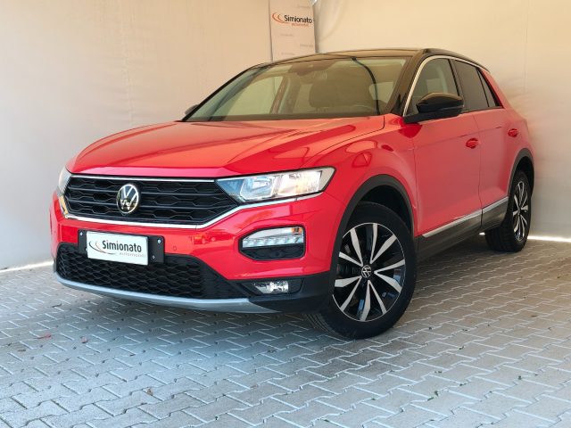 Volkswagen T-Roc 1.0 TSI style Blue Motion Technology usato a RESANA