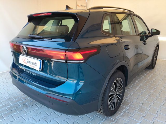 Volkswagen Tiguan 2.0 TDI 150 CV DSG Life usato a RESANA