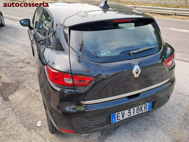 Renault Clio 1.2 - foto 4 di 4