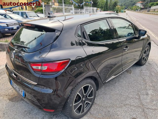 Renault Clio 1.2 - foto 3 di 4