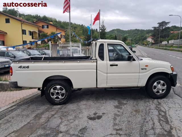 Mahindra Goa Pick-up 4x4 usato a COSSERIA