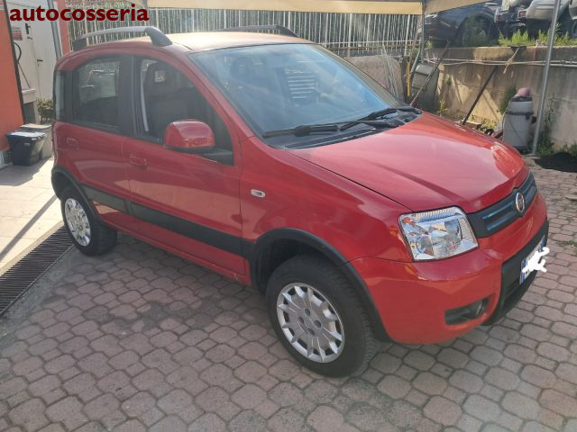 Fiat Panda 1.2 4x4 Clinbing - foto 2 di 4