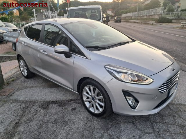 Ford Fiesta 1.2 - foto 4 di 4