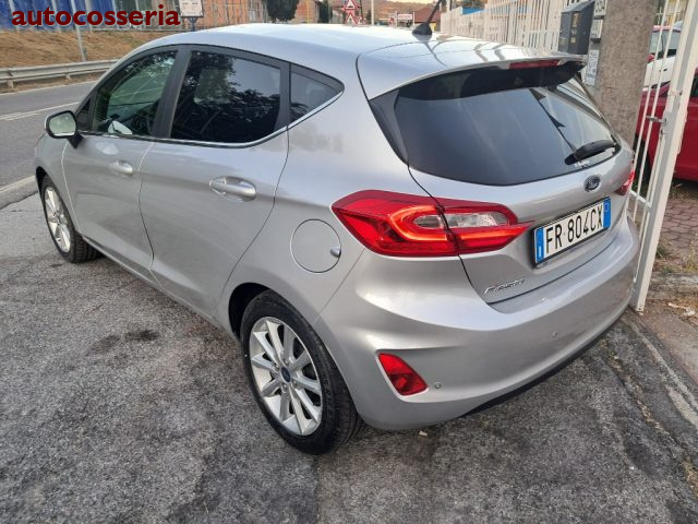 Ford Fiesta 1.2 - foto 2 di 4