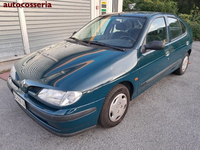 Renault Megane 1.4 RN iscriz.ASI, del 1996, 81.000 km, in vendita a Cosseria (SV)