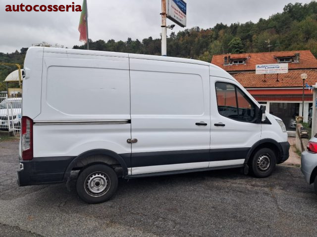 Ford Transit furgone 130 cv, del 2020, 180.000 km, in vendita a Cosseria (SV)