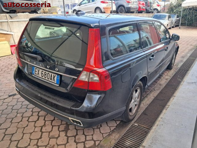 Volvo V70 Drive - foto 3 di 9