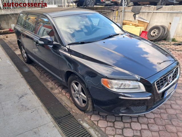 Volvo V70 Drive - foto 2 di 9