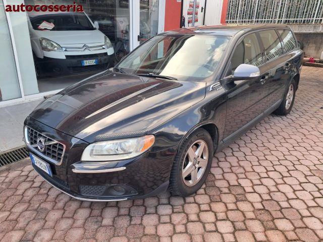Volvo V70 Drive, del 2009, 292.000 km, in vendita a Cosseria (SV)
