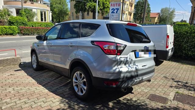 Ford Kuga 1.5 TDCI 120 CV S&S 2WD Powershift Edition - foto 4 di 4