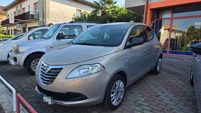 Lancia Ypsilon 1.2 69 CV 5 porte Elefantino - foto 3 di 4