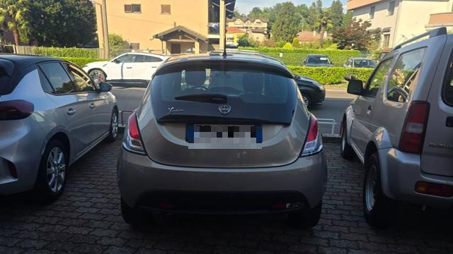 Lancia Ypsilon 1.2 69 CV 5 porte Elefantino - foto 4 di 4