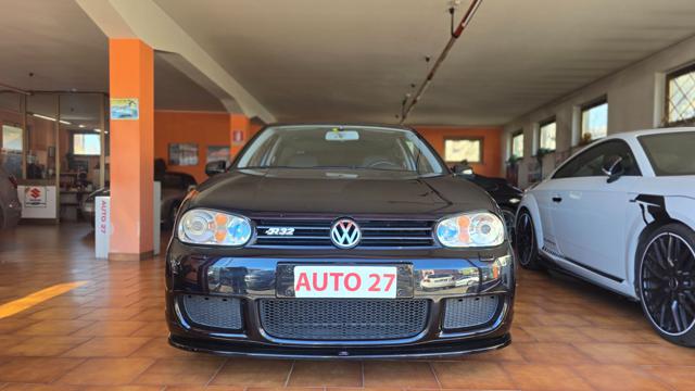 Volkswagen Golf 3.2 V6 cat 3 porte R32 usato a CASTIGLIONE OLONA