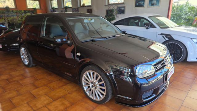 Volkswagen Golf 3.2 V6 cat 3 porte R32 - foto 3 di 4