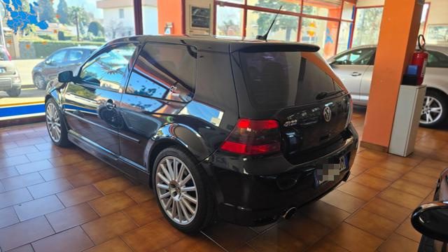 Volkswagen Golf 3.2 V6 cat 3 porte R32 - foto 4 di 4