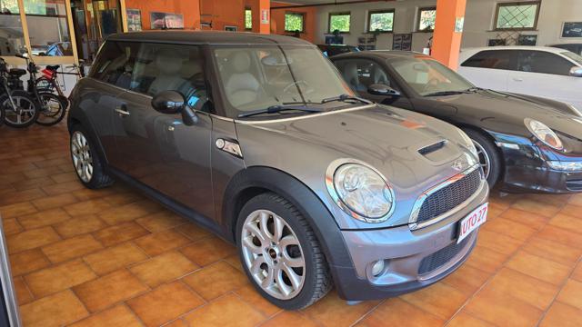 MINI Cooper S 1.6 16V Cooper S - foto 2 di 4