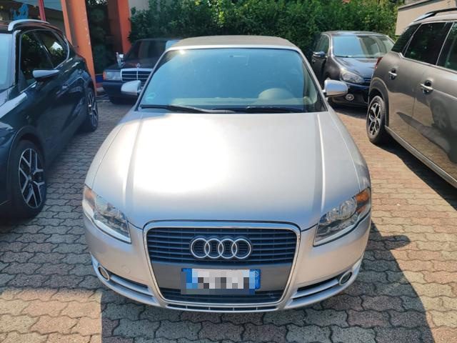Audi A4 Cabriolet 2.0 TDI F.AP. - foto 2 di 8