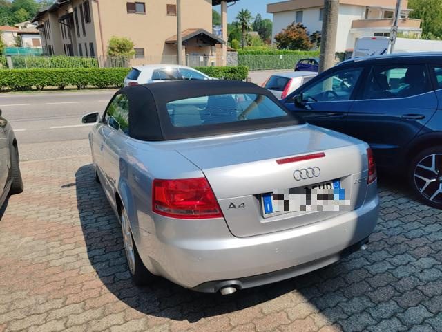 Audi A4 Cabriolet 2.0 TDI F.AP. - foto 4 di 8