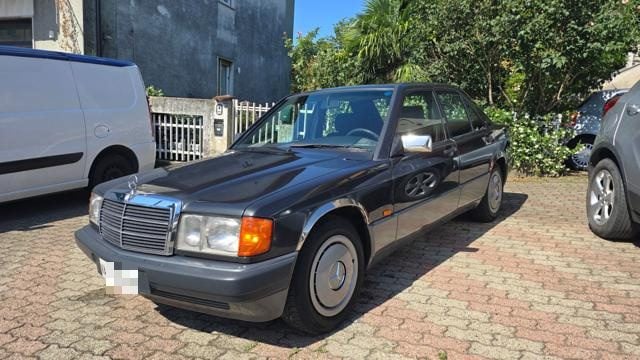 Mercedes-Benz 190 1.8 E, del 1991, 160.000 km, in vendita a Castiglione Olona (VA)