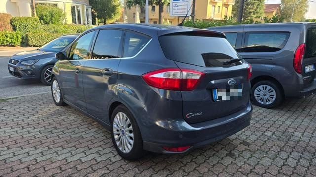 Ford C-Max 1.6 TDCi 115CV Titanium - foto 4 di 4