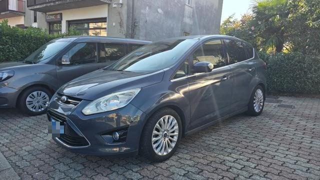 Ford C-Max 1.6 TDCi 115CV Titanium, del 2011, 153.000 km, in vendita a Castiglione Olona (VA)