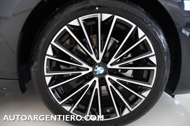 BMW 218 d Active Tourer Msport telec.360°cerchi 19', del 2025, 17.342 km, in vendita a Ceglie Messapica (BR)