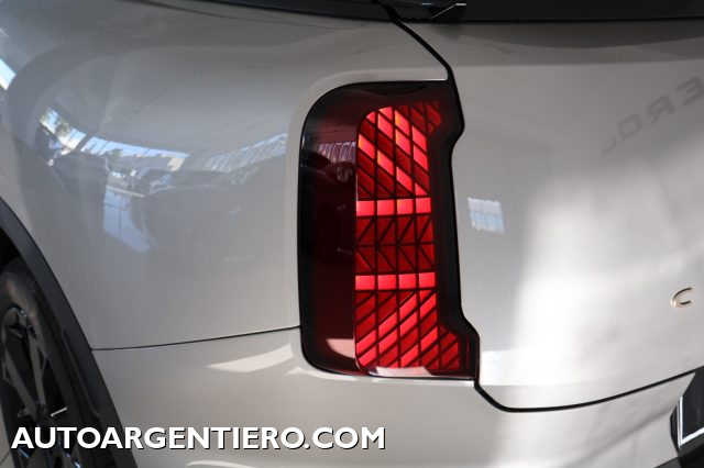 MINI Countryman D Classic Countryman CERCHI 19 LUCI AMBIENT, del 2025, 21.432 km, in vendita a Ceglie Messapica (BR)