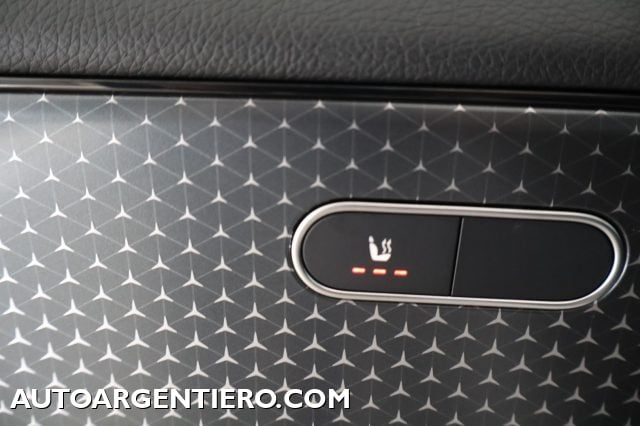 Mercedes-Benz GLA 180 d Automatic Progressive Advanced, del 2025, 9.304 km, in vendita a Ceglie Messapica (BR)