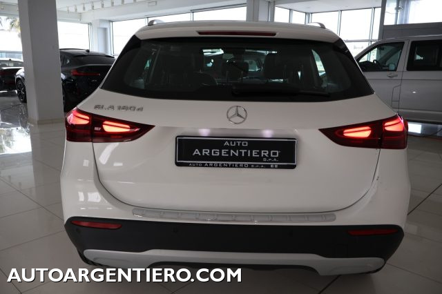 Mercedes-Benz GLA 180 d Automatic Progressive Advanced - foto 4 di 4