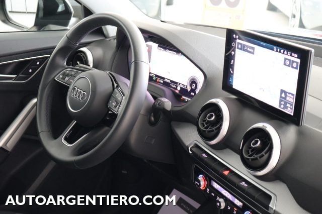 Audi Q2 35 TDI S tronic S line Edition Matrix led Virtual, del 2024, 25.069 km, in vendita a Ceglie Messapica (BR)