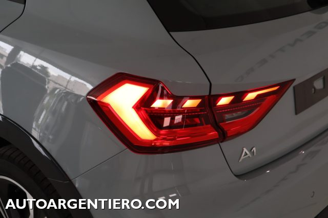 Audi A1 allstreet 30 TFSI S tronic Identity Contrast nuovo a CEGLIE MESSAPICA