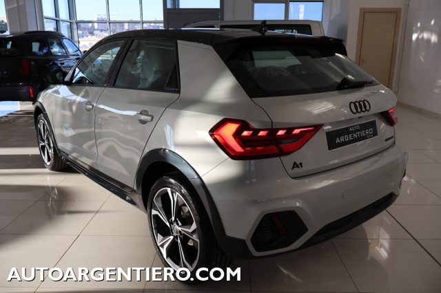 Audi A1 allstreet 30 TFSI S tronic Identity Contrast - foto 4 di 4