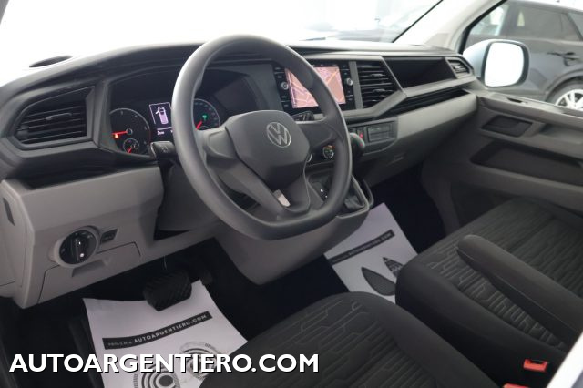 Volkswagen T6 Caravelle 2.0 TDI 150CV DSG PC Comfortline 9 POSTI CLIMA 4 usato a CEGLIE MESSAPICA