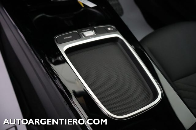 Mercedes-Benz A 180 d Automatic Progressive Advanced nuova km 0!!!!, del 2025, in vendita a Ceglie Messapica (BR)