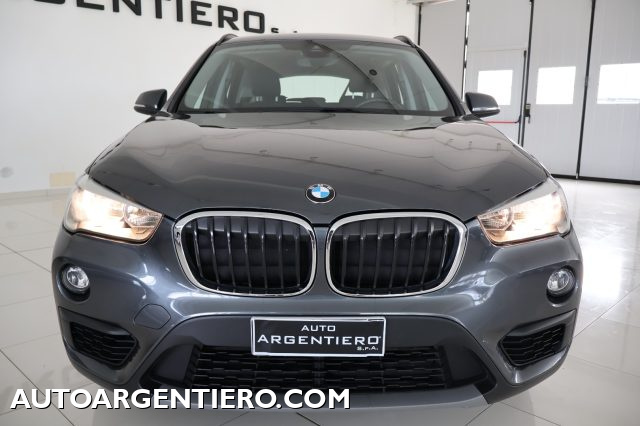BMW X1 sDrive18d Business Advantage - foto 2 di 4