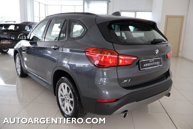 BMW X1 sDrive18d Business Advantage - foto 3 di 4