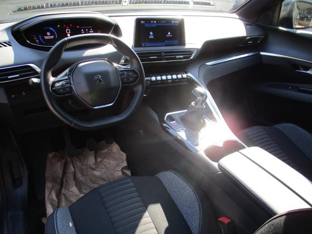 Peugeot 3008 PureTech Turbo 130 S&S Active Pack usato a VILLASANTA