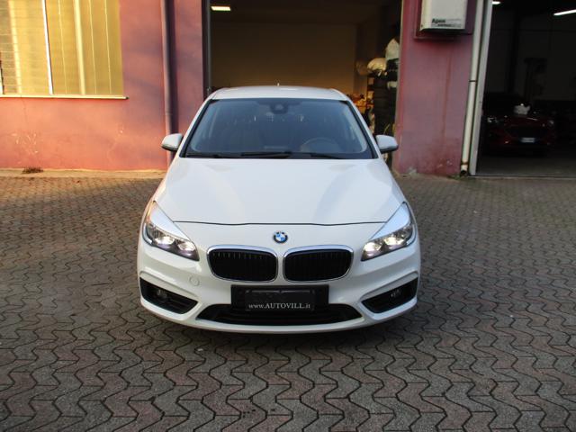 BMW 218 i Active Tourer Advantage *AUTOMATICA*NO PRIVATI, del 2015, 119.000 km, in vendita a Villasanta (MB)