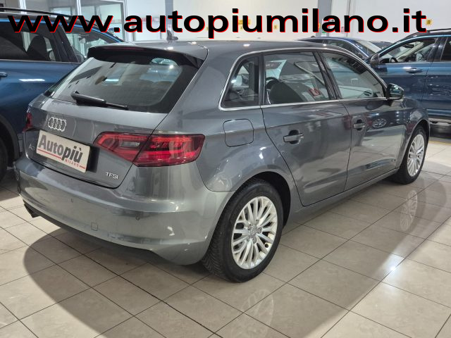 Audi A3 1.4 TFSI 125 CV S tronic Ambition - foto 2 di 4
