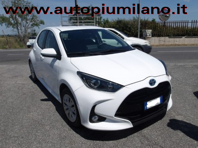 Toyota Yaris 1.5 Hybrid 5 porte Business - foto 3 di 4
