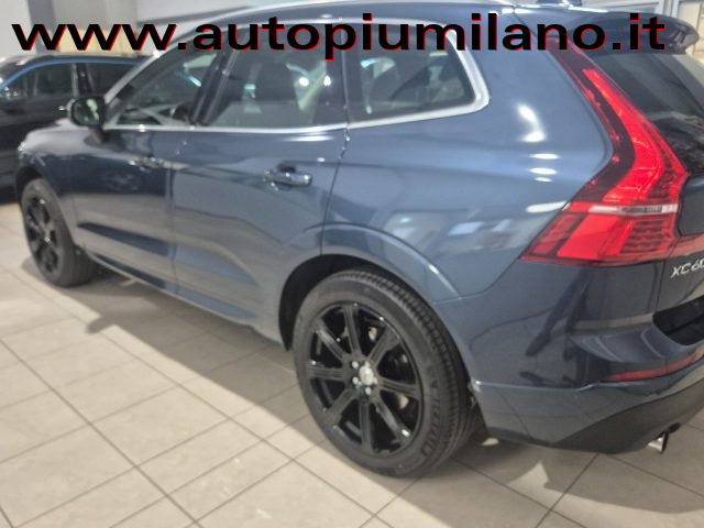 Volvo XC60 B4 (d) AWD Geartronic Business Plus - foto 2 di 4