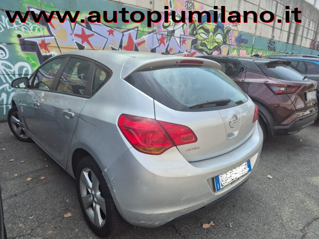 Opel Astra 1.4 100CV 5 porte Elective - foto 4 di 4