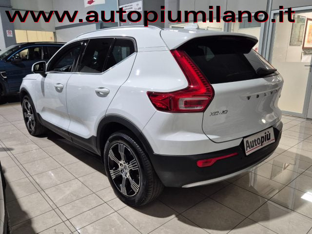 Volvo XC40 B4 AWD Geartronic Inscription - foto 4 di 4