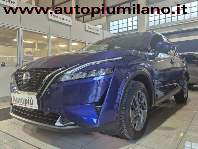 Nissan Qashqai MHEV 158 CV Xtronic Business, del 2022, 12.104 km, in vendita a Milano (MI)