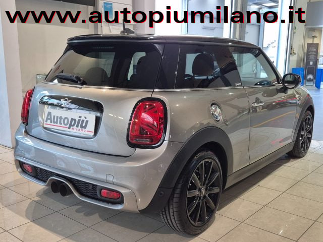 MINI Cooper S 2.0 Cooper S Hype 5 porte automatica - foto 2 di 4