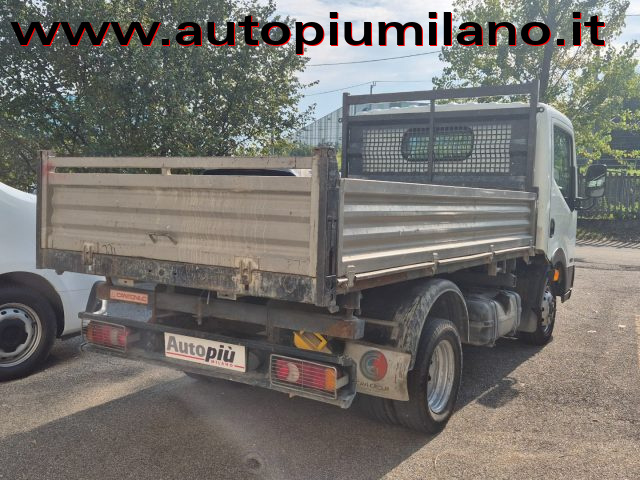 Nissan Cabstar 35.11 2.5 TDI PC-RG Cabinato Basic - foto 4 di 4